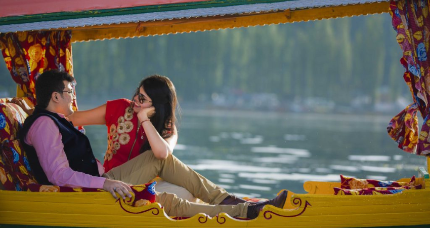 Honeymoon in Srinagar