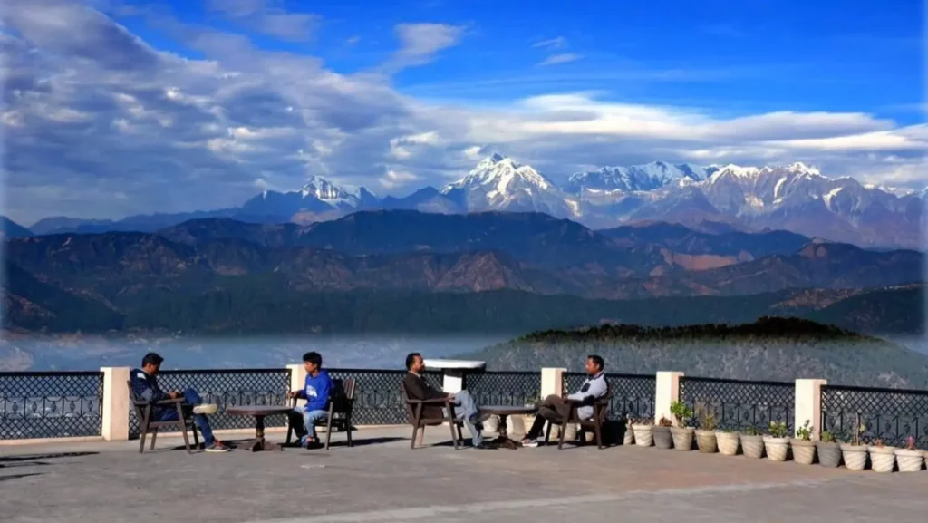 Kausani: A Vantage Point to Himalayan Grandeur